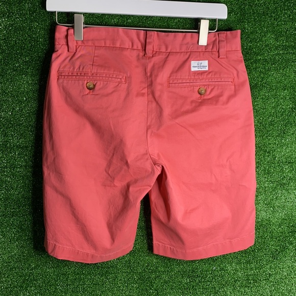 Vineyard Vines men’s breaker shorts - Picture 2 of 6